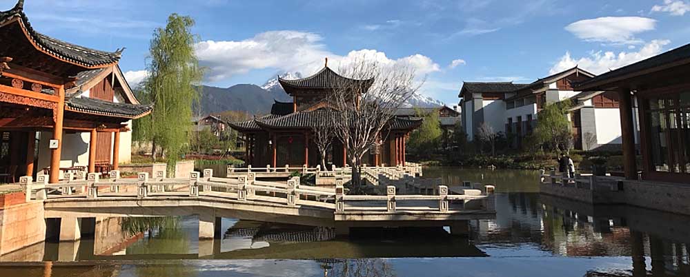 丽江金茂君悦雪山酒店外景